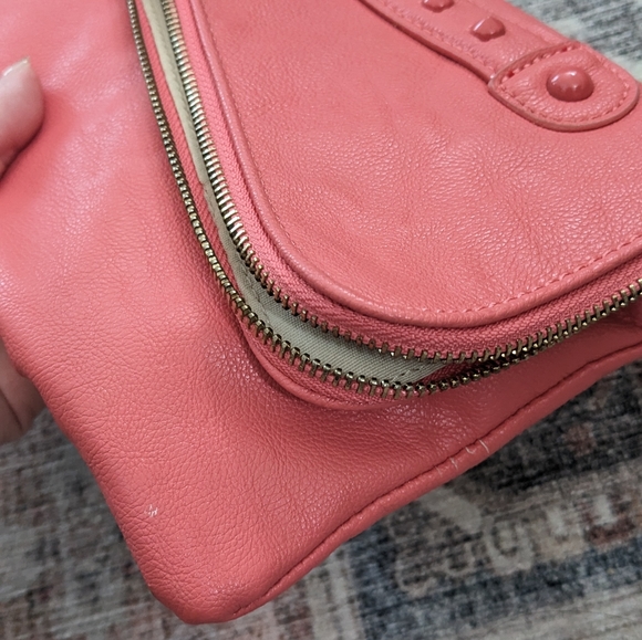 coral clutch/crossbody purse with gold chain - Picture 8 of 8